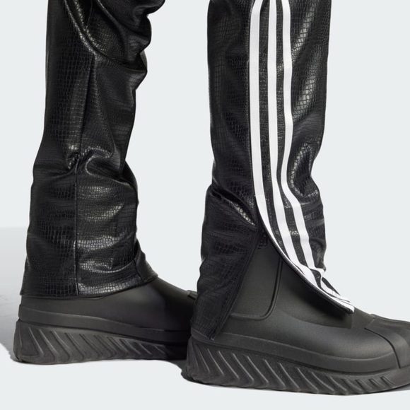 ADIDAS ORIGINALS PREMIUM FAUX LEATHER SST LUXE TRACK PANTS Python skin Small NWT - Picture 13 of 17